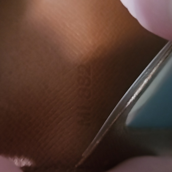 Authentic Louis Vuitton Monogram Card holder W/ Certificate of Authentication - Picture 5 of 10